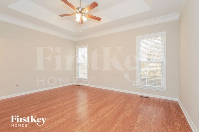Building Photo - 5212 Autumn Woods Dr