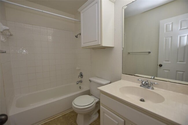 Building Photo - 3305 Winding River Trail