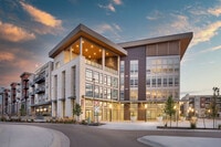 Building Photo - Bridges at Flatiron