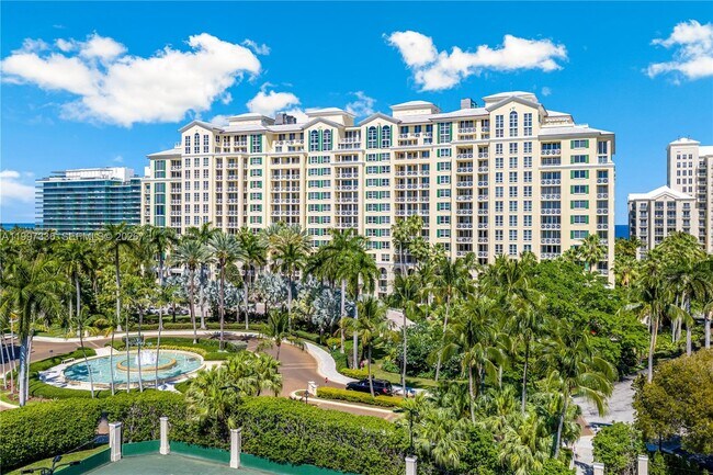 Building Photo - 445 Grand Bay Dr