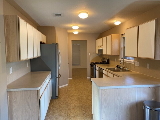 Building Photo - 3601 Colleen Meadows Cir