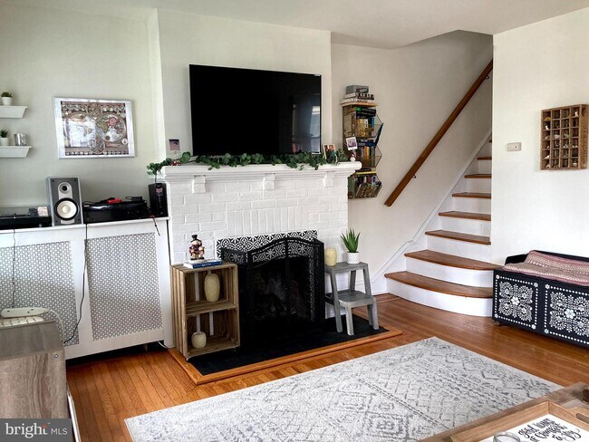 Building Photo - 219 Williams Rd