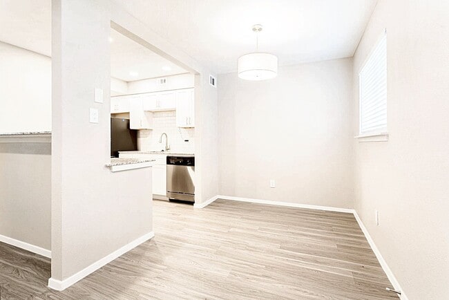 Interior Photo - Manor Flats Apartments