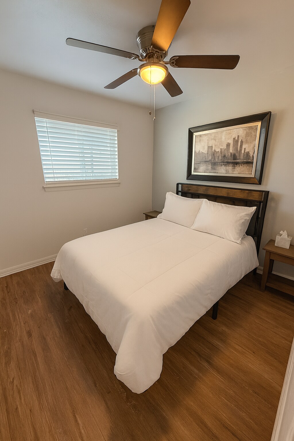 Guest bedroom with 1 full-size bed and plenty of space to unwind. - 10116 Mercedes St