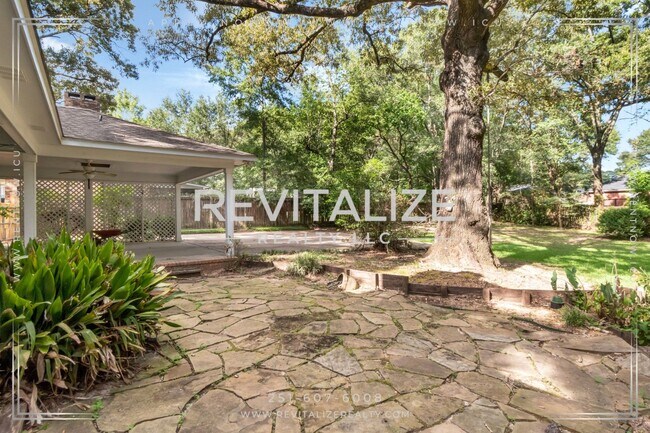 Building Photo - 2949 Cloverland Ct