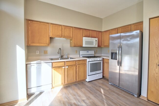 Building Photo - 21209 Duncan Ct