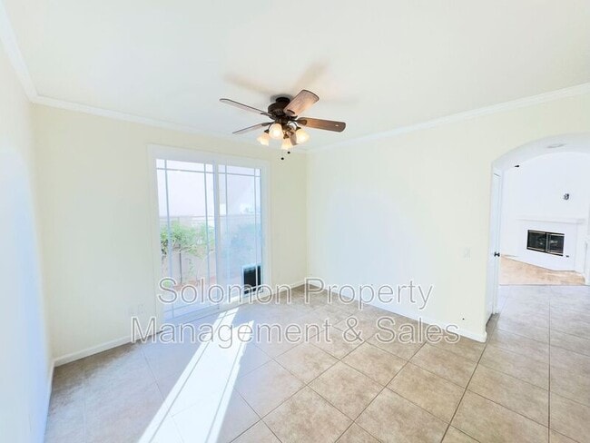 Building Photo - 6076 Paseo Carreta