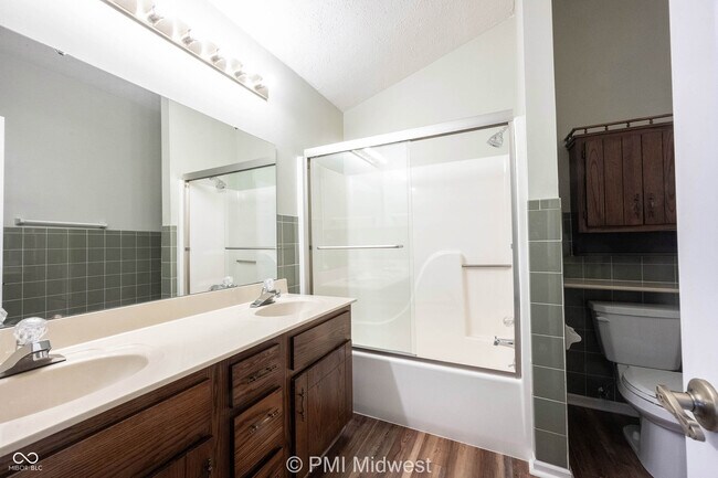 Building Photo - 860 Sable Ridge Dr