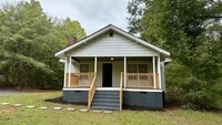 Building Photo - Newly Renovated 3br/2ba Home in Taylors, SC