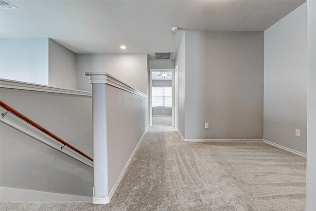 Building Photo - 24522 Folkstone Cir