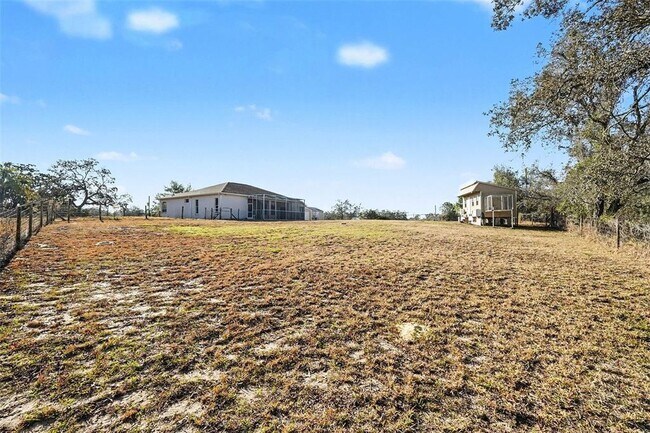 Building Photo - 16031 Donney Moor Ln