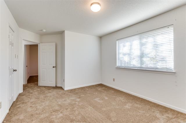 Building Photo - 5810 Blackmore Ave