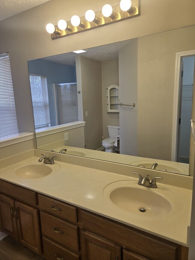 Building Photo - 6153 Hampton Hall Way