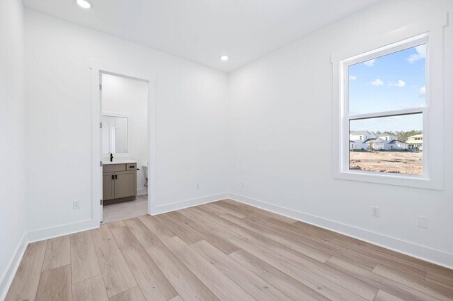 Building Photo - 2364 Pathways Drive