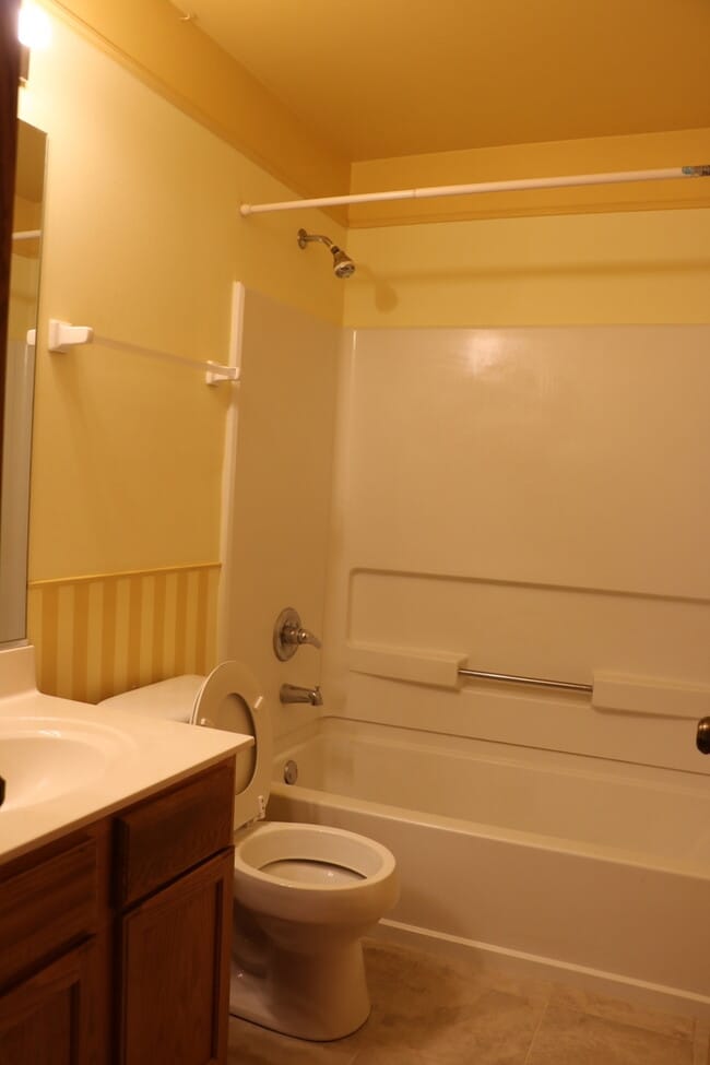 Building Photo - 379 Reston Cir