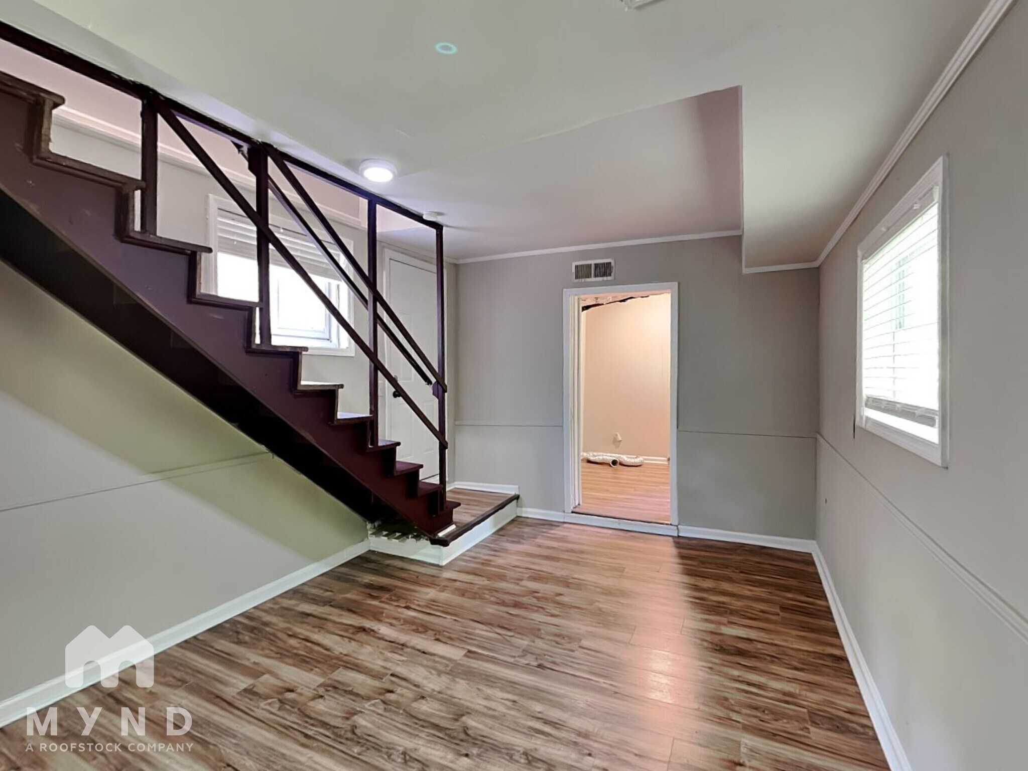 Building Photo - 502 Fairlane Cir NW