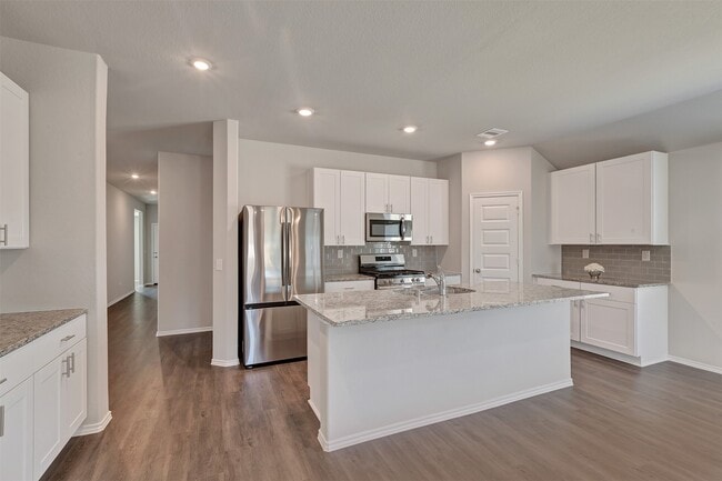 Building Photo - 261 Gallant Front Trl