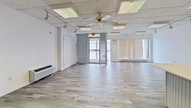 Building Photo - 463 E Market Ave