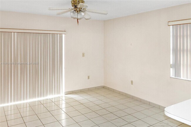 Building Photo - 1200 SW 142nd Ave