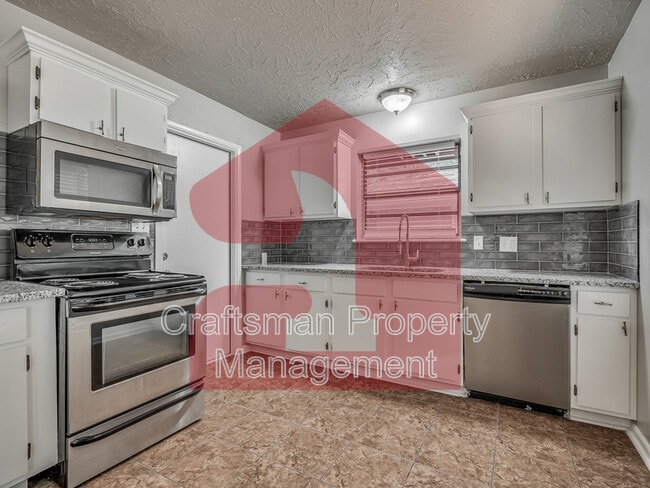 Building Photo - 10504 Ridgeview Dr