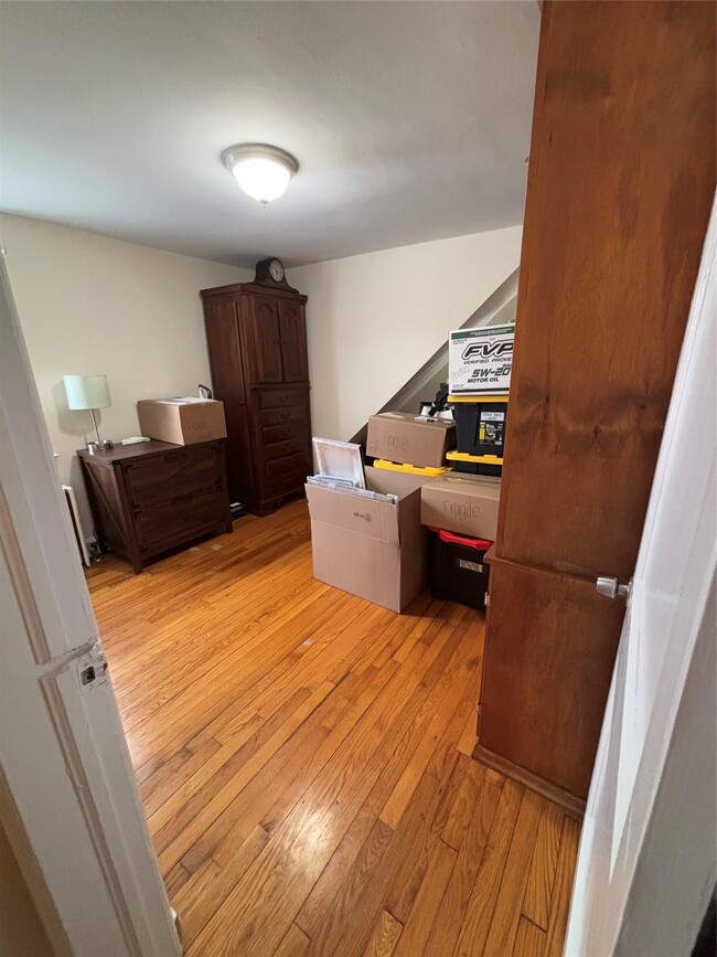 Building Photo - 231 Blauvelt Rd
