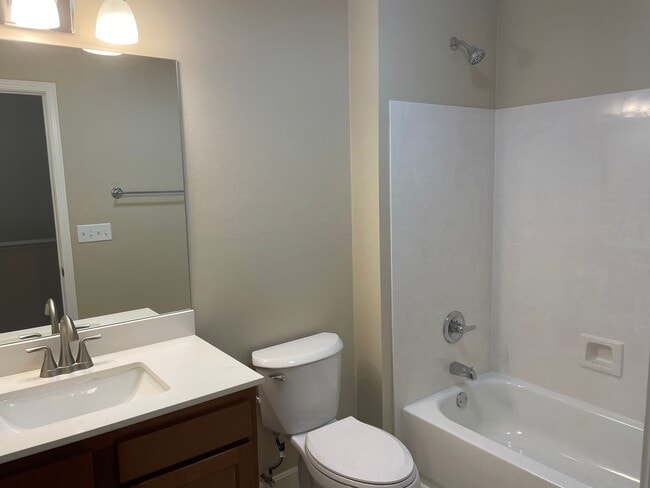 Building Photo - Renovated 3BR/2.5BA Townhome — Garage + Backyard — Great Schools — $1,700/mo