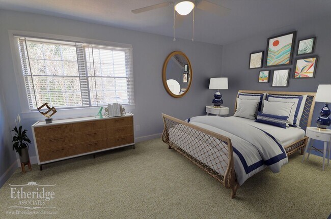 Building Photo - Renovated 2 bed 1.5 Bath Townhome Apartment