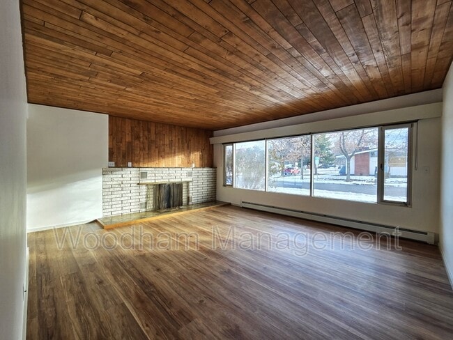 Building Photo - 621 S 14th Ave