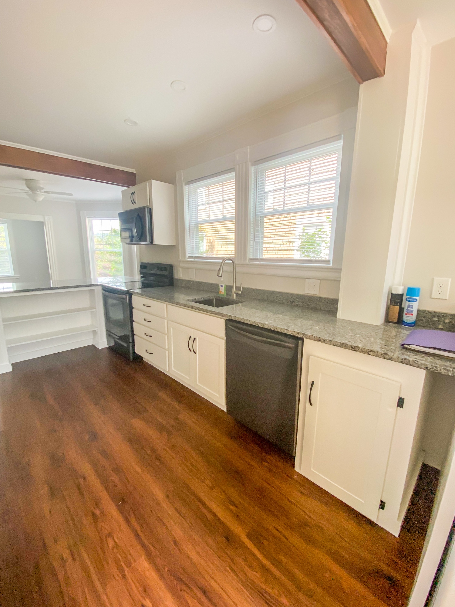 Building Photo - 71 Arsenal St