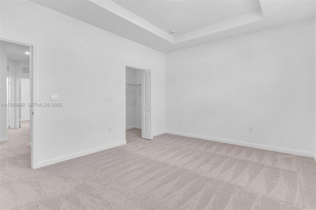 Building Photo - 2661 SE 28th St