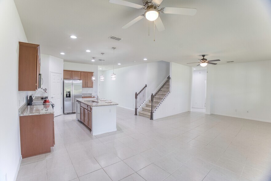 Building Photo - 5270 Brydon Woods Cir