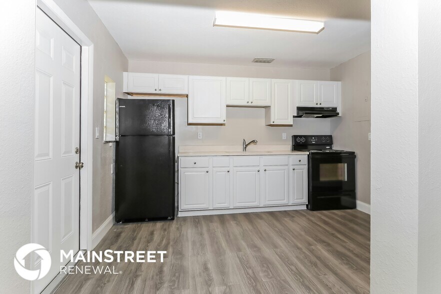 Building Photo - 151 NE 51st St