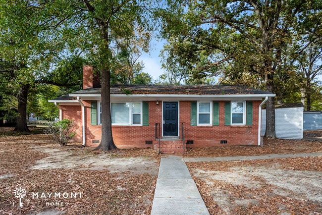 Building Photo - 302 Lydia St