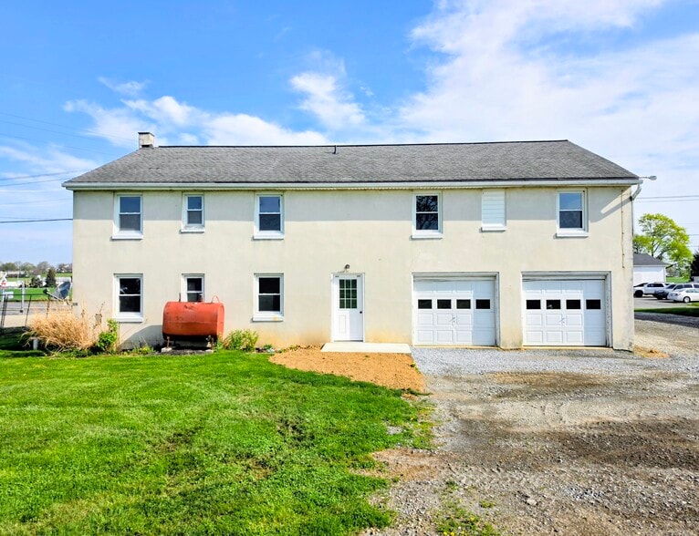 Building Photo - 2618 Creek Hill Rd