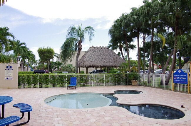 Building Photo - 675 NW 85th Ct