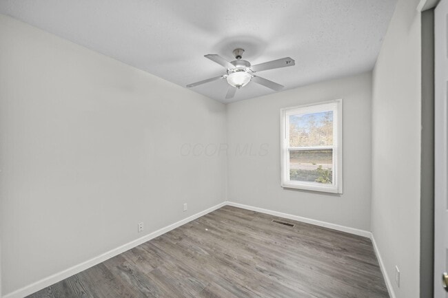 Building Photo - 746 Lancaster Ave