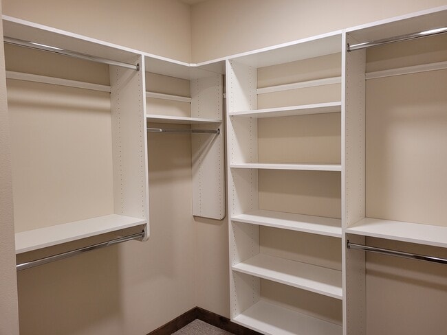 Master Walk-in Closet - 805 Blue Mounds St