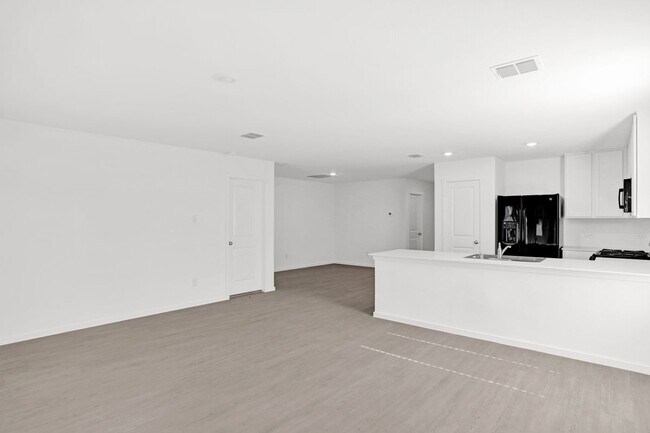 Building Photo - 1009 Macnab Dr
