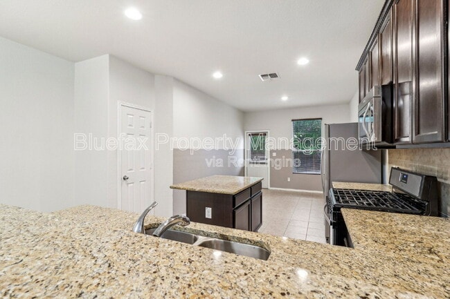 Building Photo - 1529 Desert Candle