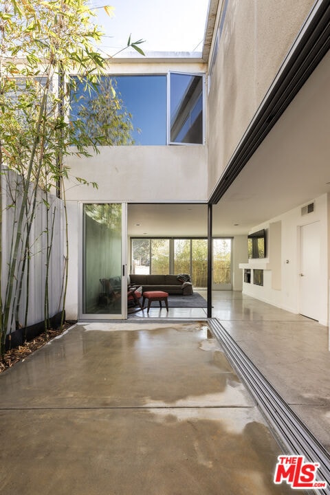 Building Photo - 4288 Perlita Ave