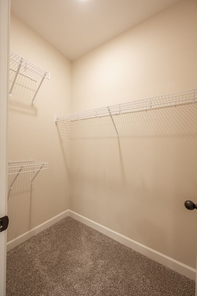 Building Photo - ONE-OF-A-KIND PROPERTY YOU RARELY EVER SEE FOR RENT
