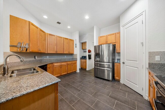 Building Photo - 7302 NW 111th Way