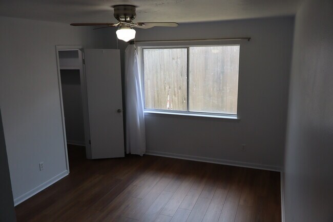 Building Photo - 13561 Red Fern Ln