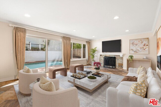 Building Photo - 22840 Sparrow Dell Dr