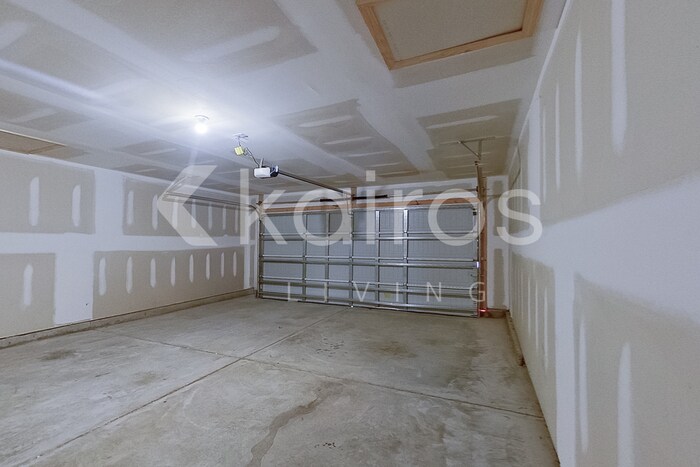 Building Photo - 1190 Amberlight Circle