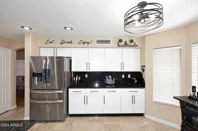 Building Photo - 25224 N 66th Dr