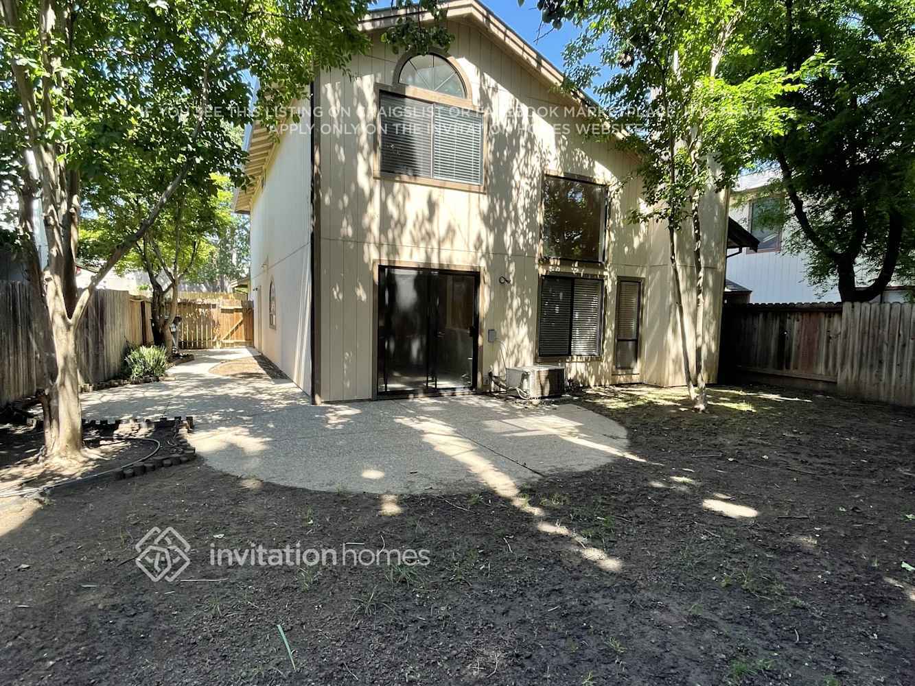 Building Photo - 3704 Pinehill Way