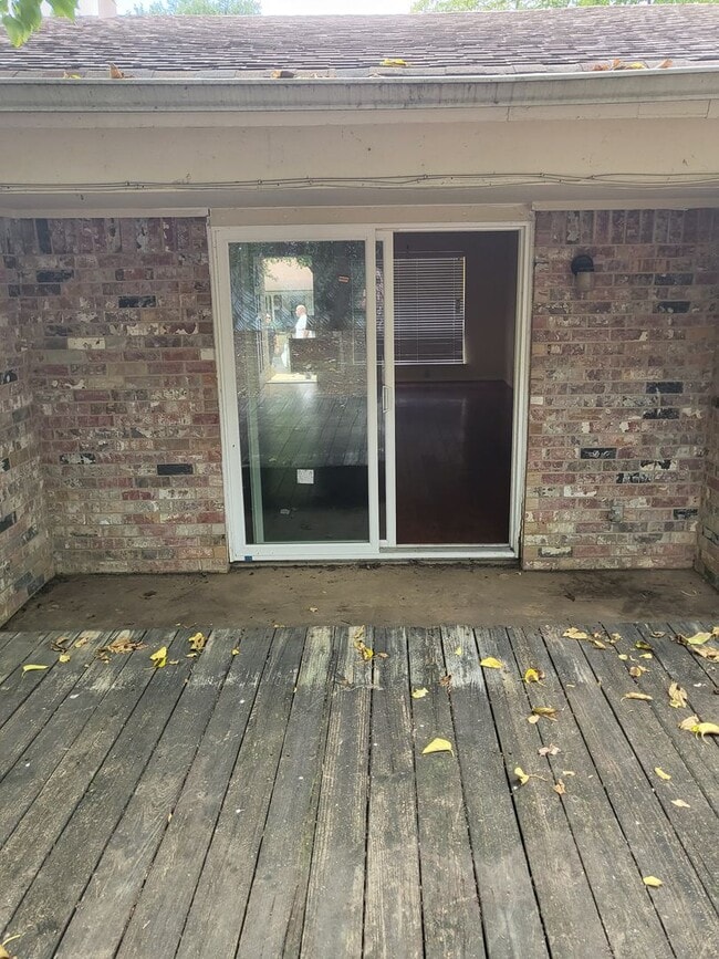 Building Photo - 1551 Pamela Ln