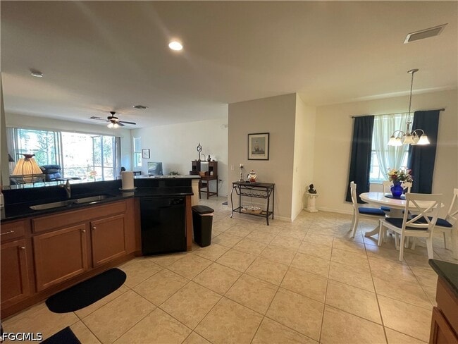 Building Photo - 10457 Materita Dr