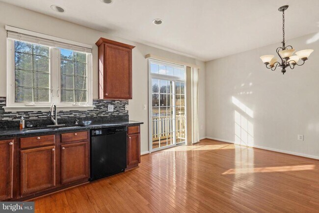 Building Photo - 4505 Henley Pl